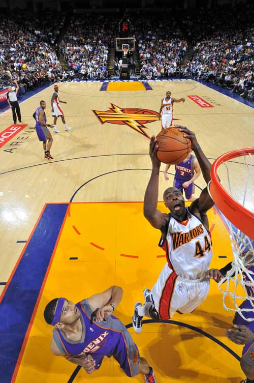 免费高清在线观看 NBA 直播，尽享赛场精彩瞬间